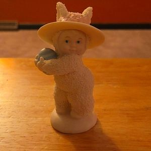 Snowbabies "Bonnets and Bows"